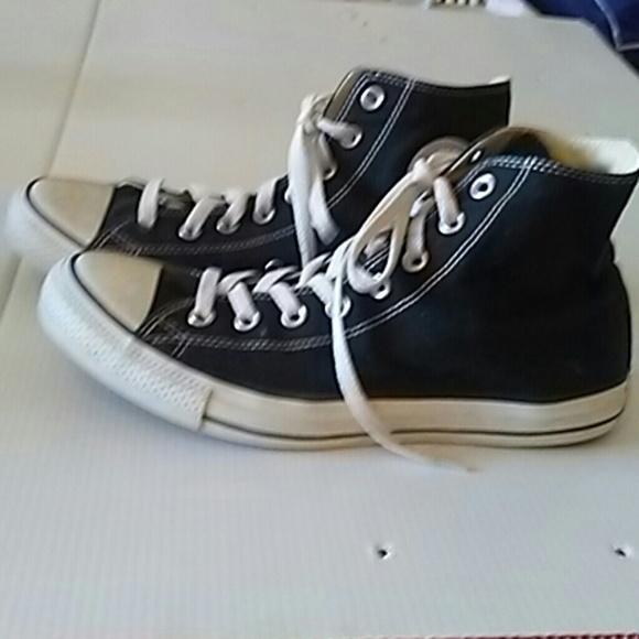 Converse High Tops Black Size 10 Men's - Picture 2 of 6